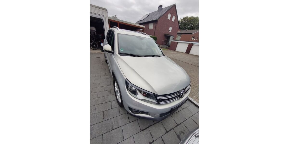 VW Tiguan 71.773 km 11.900 &euro; Werne 59368