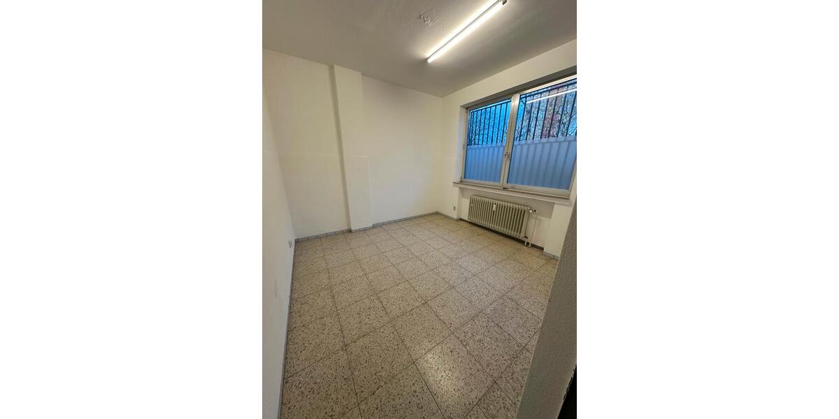 Ladenlokal zu Vermieten zimmer