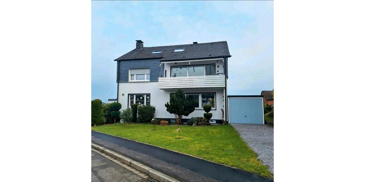 Zweifamilienhaus von Privat 8 zimmer