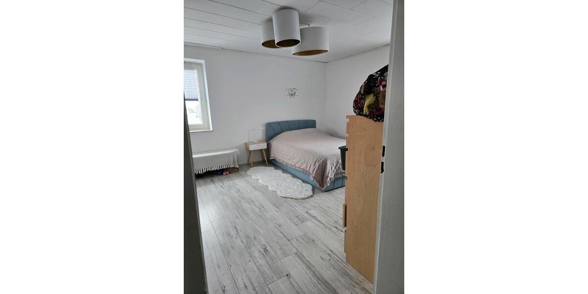 Reihenhaus Hamm Heessen - 4 Zimmer, 100 m&sup2;, 200.000&euro; | Angebot:26301752