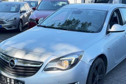 Opel Insignia 185.000 km 3.290 &euro; Ahlen 59227