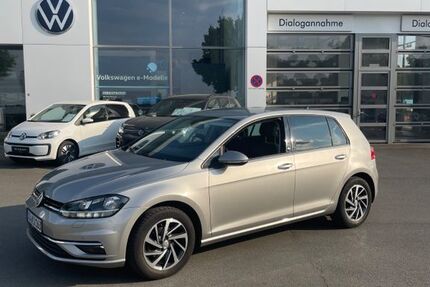 VW Golf 107.000 km 9.500 &euro; Werl 59457